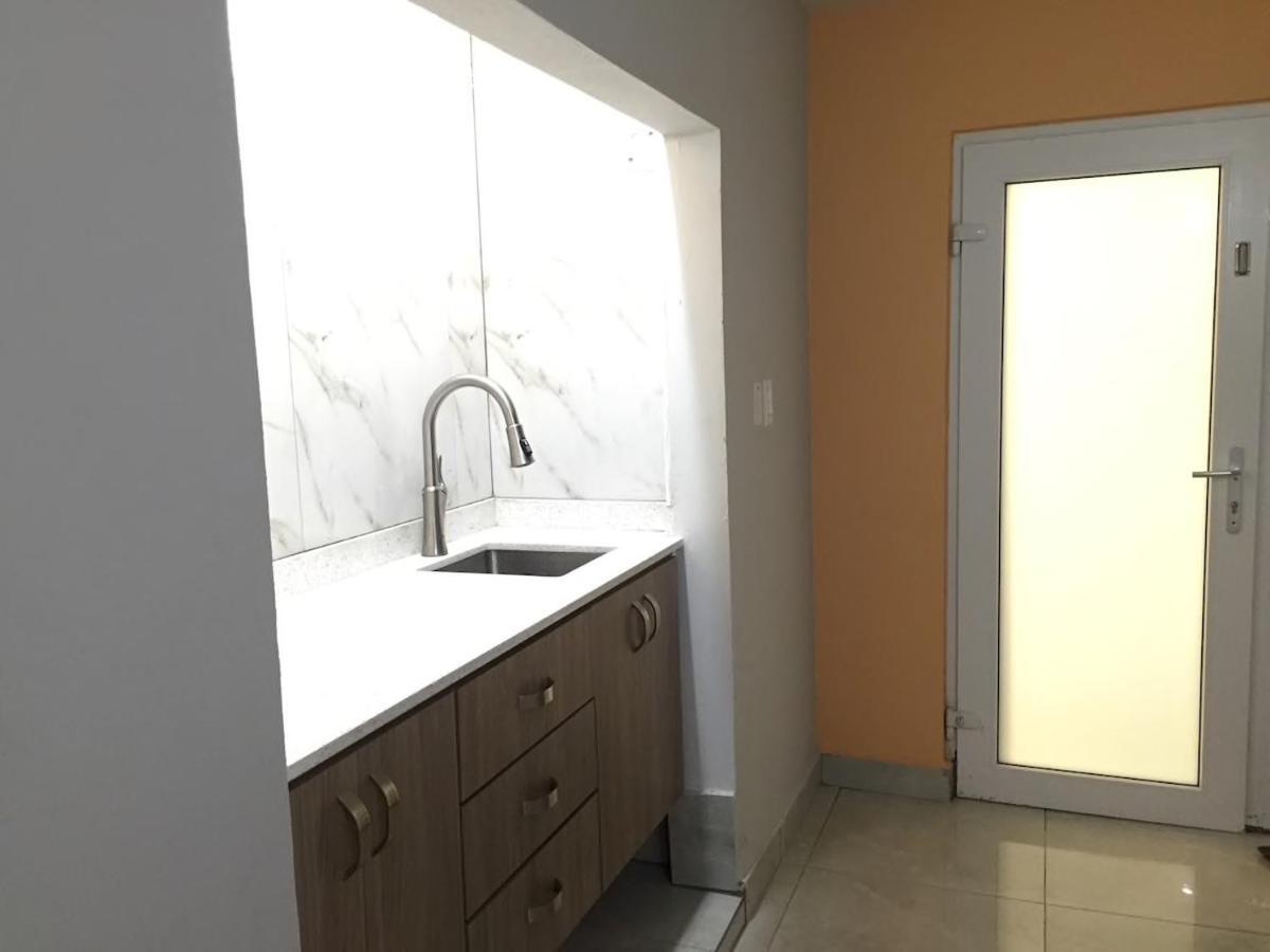 Segovia Studio Units Carolina Exterior foto